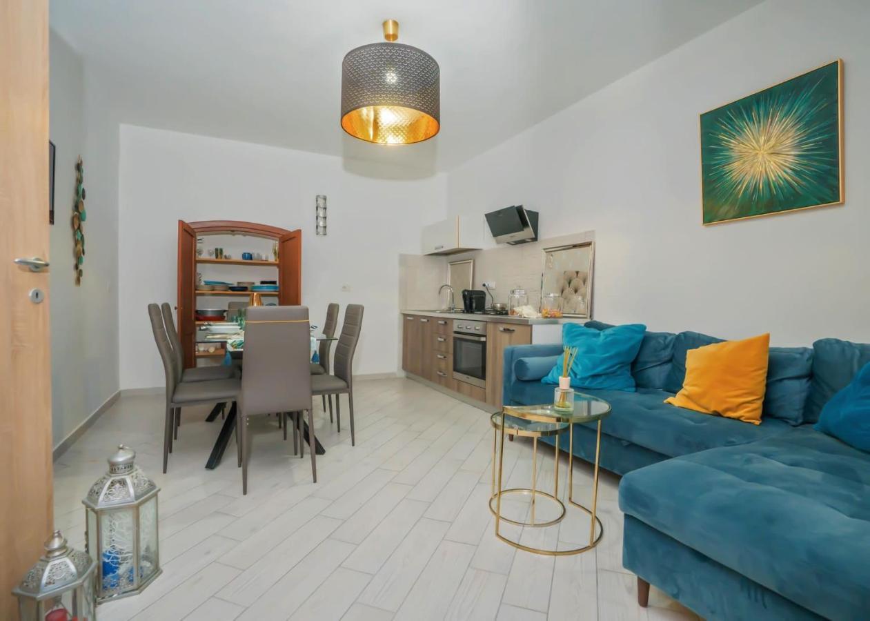 maisonluisatoffeemargot Santa Maria di Castellabate Esterno foto